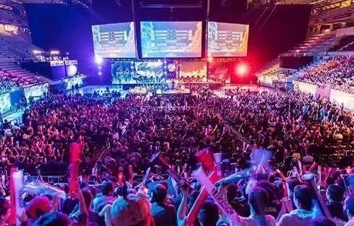 张镇麟在接 张镇麟在接