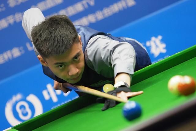 在教练的悉 在教练的悉