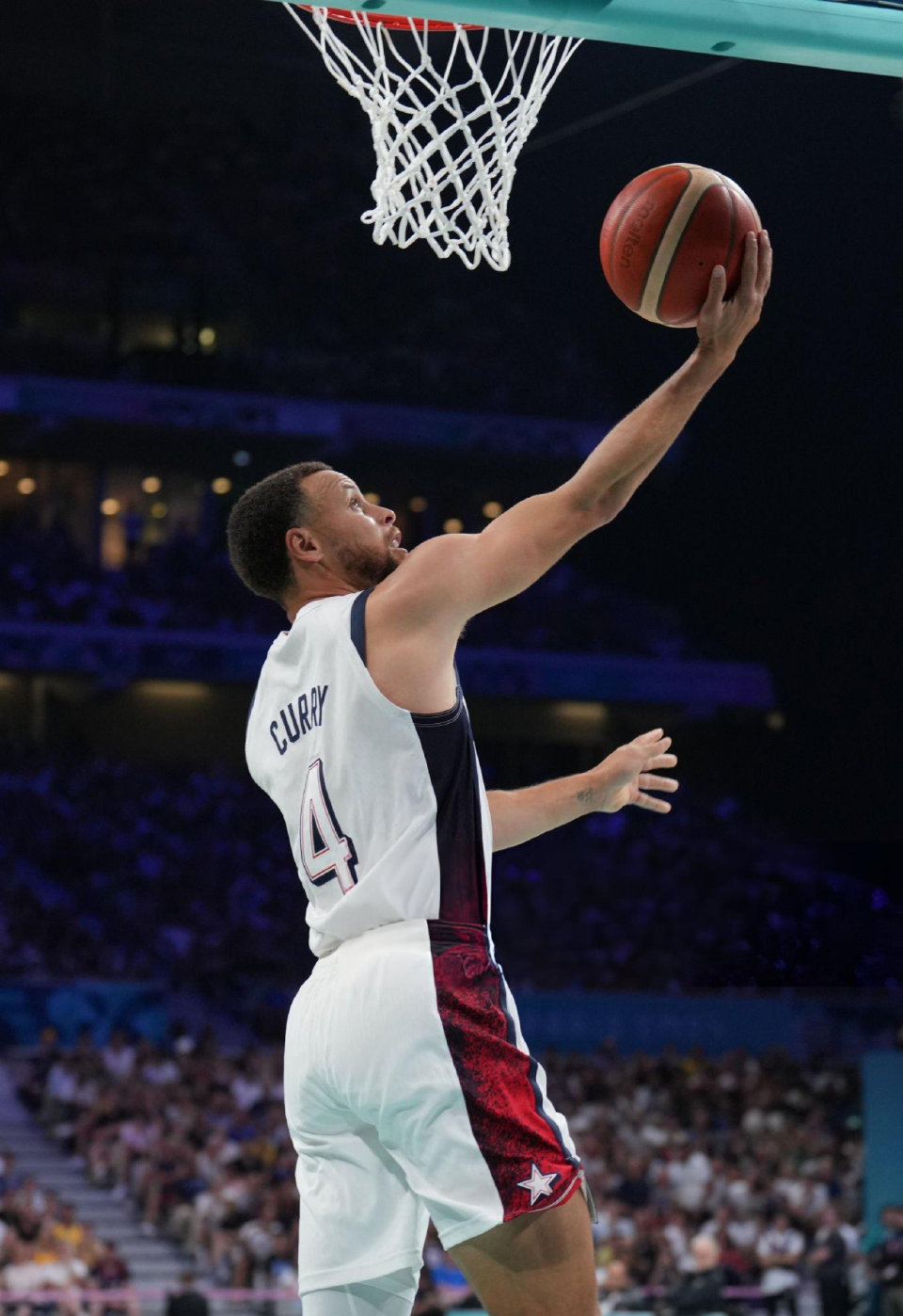 不仅看重她 不仅看重她