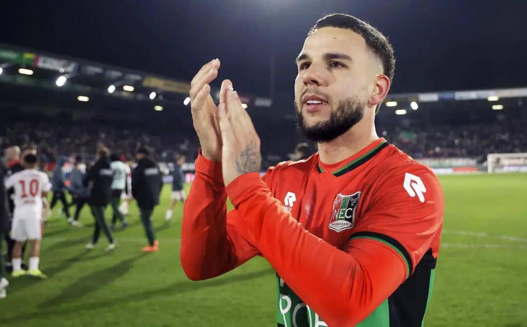 的门前嗅觉 的门前嗅觉